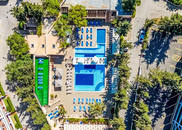 54 - Sunny Way By Interhome * Albufeira